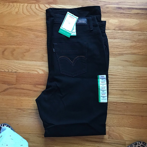 Levi’s 580 Boot Cut Jeans NWT Embellished Pockets - Picture 2 of 3